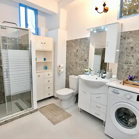 Katia's * Родос